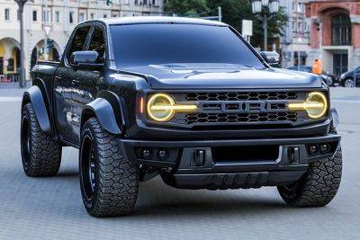 Ford Ranger With Bronco Face Looks Way Cooler Than Either Car