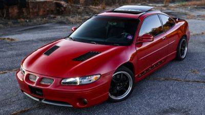 This RWD-Swapped 1999 Pontiac Grand Prix Is a DIY GTO With a Five-Speed Manual