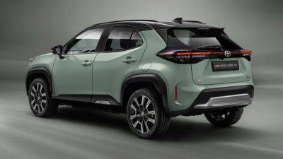2024 Toyota Yaris Cross Gains More Powerful Hybrid Option And Bigger Screens - carscoops.com - Indonesia - county Cross - Toyota