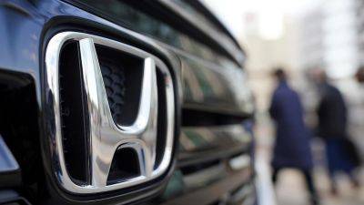 Honda recalls select Accords and HR-Vs over missing piece in seat belt pretensioners - abcnews.go.com - New York