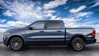 Tim Kuniskis - 2025 Ram 1500 Ramcharger Has 'Unlimited' Battery Electric Range, Requires No Public Charging - motor1.com