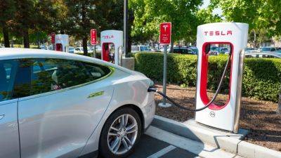 Elon Musk - Senators demand Tesla recall electric vehicles following 'alarming' report; automaker says allegations false - foxbusiness.com - state Massachusets - state Connecticut