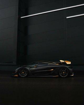 All-Carbon Koenigsegg Jesko Attack With 24K Gold Accents Is A Feast For The Eyes - carscoops.com - Sweden