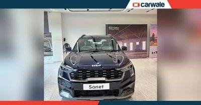 Kia - Kia Sonet facelift arrives at dealership ahead of its official launch - carwale.com - India
