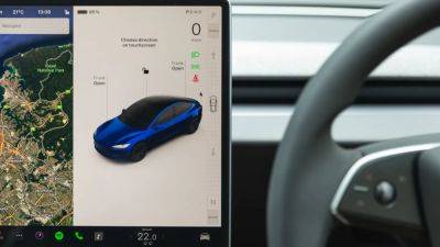 Tesla’s latest update notifies drivers of multiple speed, red light and mobile phone camera locations - drive.com.au - Australia