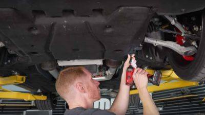 You Have To Remove 15 Screws And Five Clips To Change The Oil On A New Mustang GT - motor1.com