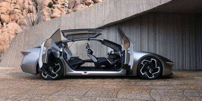 Chrysler's Halcyon Concept EV Promises Lithium-Sulfur Batteries: What Do You Need to Know?