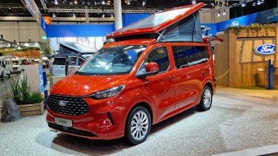 Ford Nugget Camper Van plugs in – the Transit you can sleep and shower in
