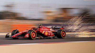 Lewis Hamilton - Charles Leclerc - Max Verstappen - Carlos Sainz - Sergio Pérez - George Russell - Ferrari Hits Another Drain Snafu, Tops Time Sheets in F1 Pre-Season Test Day 2 - thedrive.com - Mexico - Bahrain
