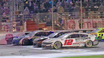 Three-Wide Ending at Atlanta Proves NASCAR Still Knows How to Nail a Finish - thedrive.com - city Atlanta