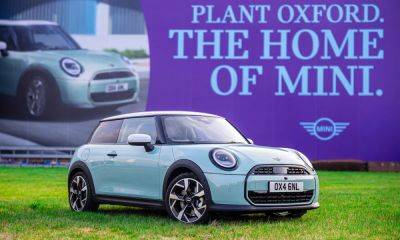 First New Three-Door Mini Cooper Leaves Production Line