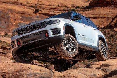 Over 338,000 Jeep Grand Cherokee SUVs Recalled Due To Wheels That Might Fall Off - carbuzz.com - Usa