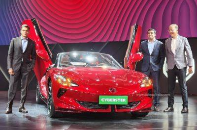 MG Cyberster electric sportscar makes India debut