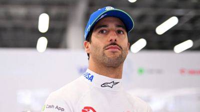 Max Verstappen - Sergio Pérez - Oscar Piastri - Daniel Ricciardo - Ricciardo ‘mojo’ missing, says world champion - drive.com.au - Mexico - Netherlands - Saudi Arabia - Hungary - Australia