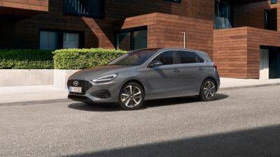 Hyundai’s i30 N Might Be Dead But The Regular i30 Has A Fresh New Look - carscoops.com