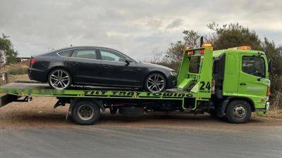 Two cars impounded after drivers allegedly caught speeding in convoy - drive.com.au