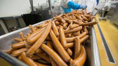 Volkswagen offers limited-edition kangaroo sausages