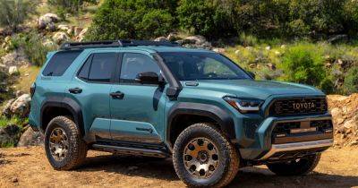 2025 Toyota 4Runner revealed as tougher Prado twin, not for Australia