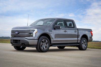 Ford reverses course, cuts F-150 Lightning prices by up to $5,500 - greencarreports.com
