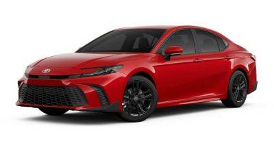 2025 Toyota Camry Priced From $28,400 With Hybrid As Standard