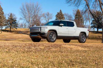 Rivian R1T tops IIHS safety list for pickups, electric or not