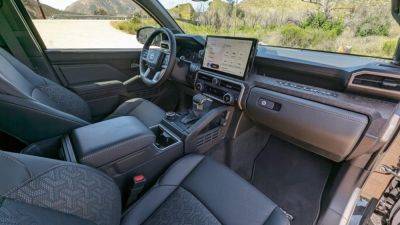 Review: 2025 Toyota Tacoma Hybrid Spices Up Winning Ingredients - carscoops.com - state California - county San Diego - Toyota