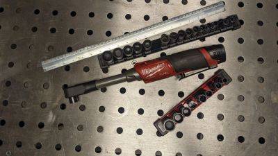 Review: Milwaukee’s M12 Insider Ratchet Gets In There And Gets it Done