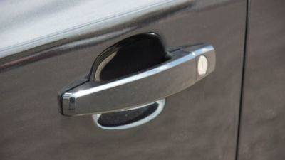 Why your car door won't lock or unlock properly - autoblog.com