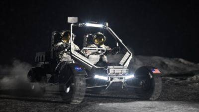 Does driving 9 mph feel faster on the moon? Ask NASA in 2030 - autoblog.com - city Houston