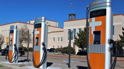 New Mexico electric vehicle mandates to remain in place as auto dealers fight the new rules - autoblog.com - state New Mexico