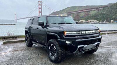 Base GMC Hummer EV2 reportedly dead for the planned 2025 launch year - autoblog.com