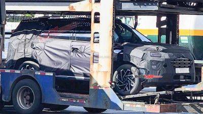 Hyundai Alcazar Facelift Spotted On A Flatbed Truck – New Front Revealed - rushlane.com - India - South Korea