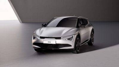 Revamped 2025 Kia EV6: bigger battery, faster charging and a futuristic face