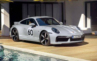There’s A Rumor The 2025 Porsche 911 Turbo Will Be Manual And RWD, But Does It Make Any Sense? - carscoops.com