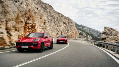 2025 Porsche Cayenne Gains More Standard Equipment And Hefty New Price Tag