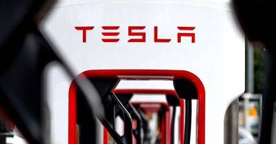 Elon Musk - As Questions Swirl Around Tesla’s Superchargers, the Race Is On to Fill the Power Gap - wired.com - Usa - New York