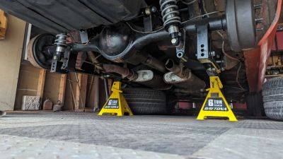 Review: I Worked Under Harbor Freight’s Daytona 6-Ton Heavy-Duty Jack Stands for Weeks on End