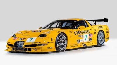 Here's Your Chance to Own an Incredibly Rare Corvette Factory Race Car - motor1.com