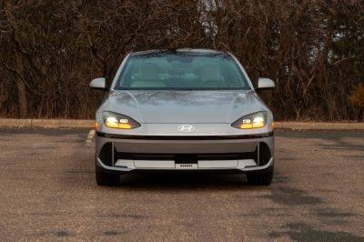 Hyundai Ioniq 6 review, cheaper California charging, EV flame retardants: Today’s Car News - greencarreports.com - state California